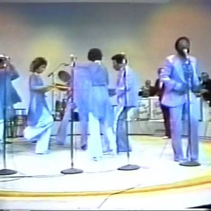 The Spinners - Rubberband Man - Live - 1976