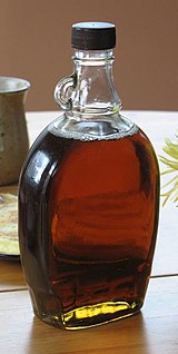 160px-Maple_syrup.jpg